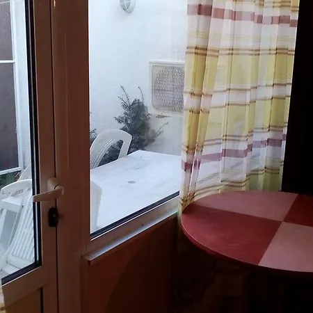 Gradina Apartment